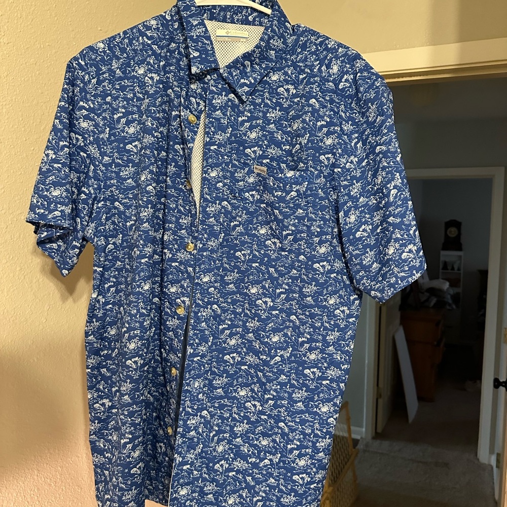 Men’s Columbia T-shirt